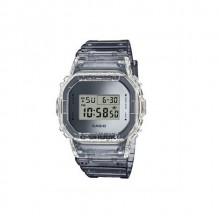 Casio DW-5600SK-1DR Erkek Kol Saati
